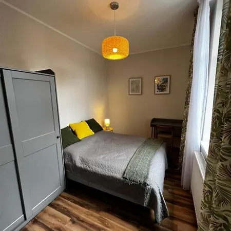 Mlynska Parking Free アパート *