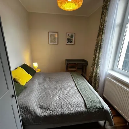 Mlynska Parking Free アパート *